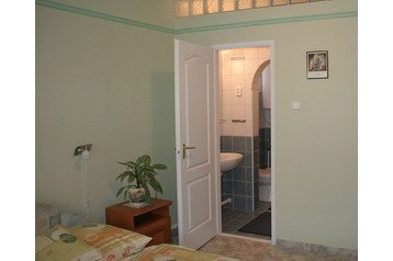 Madjarska Privát Egerszalók, Interijer
